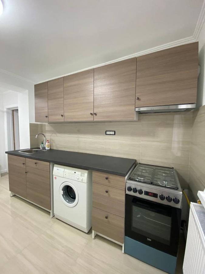 Apartament Lejlighed Lugoj Eksteriør billede