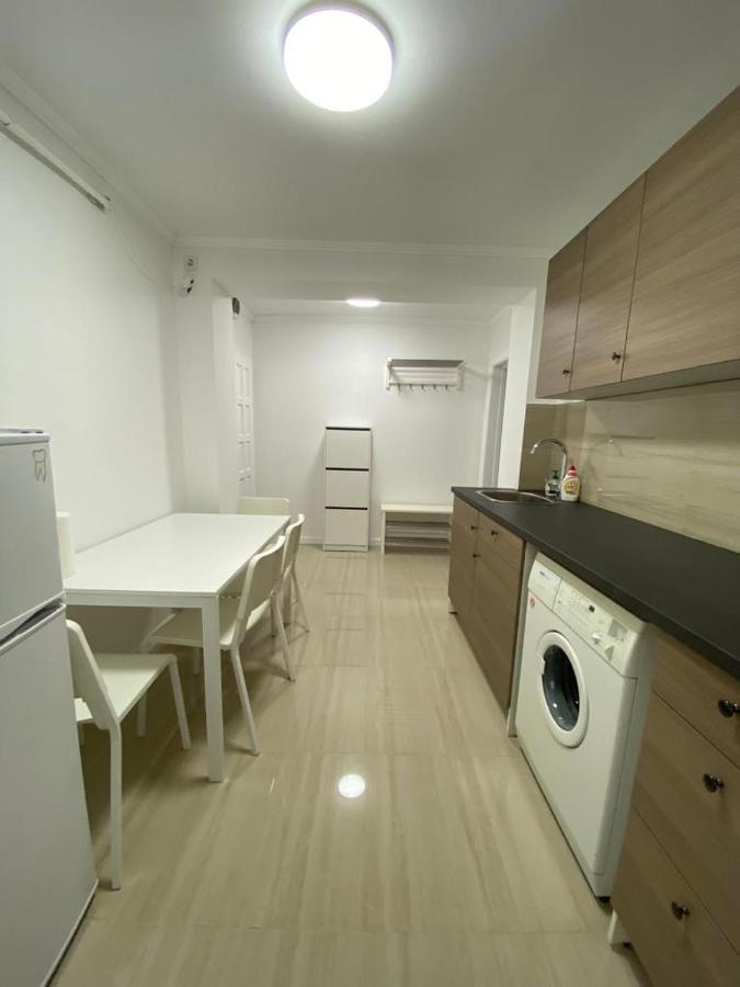 Apartament Lejlighed Lugoj Eksteriør billede